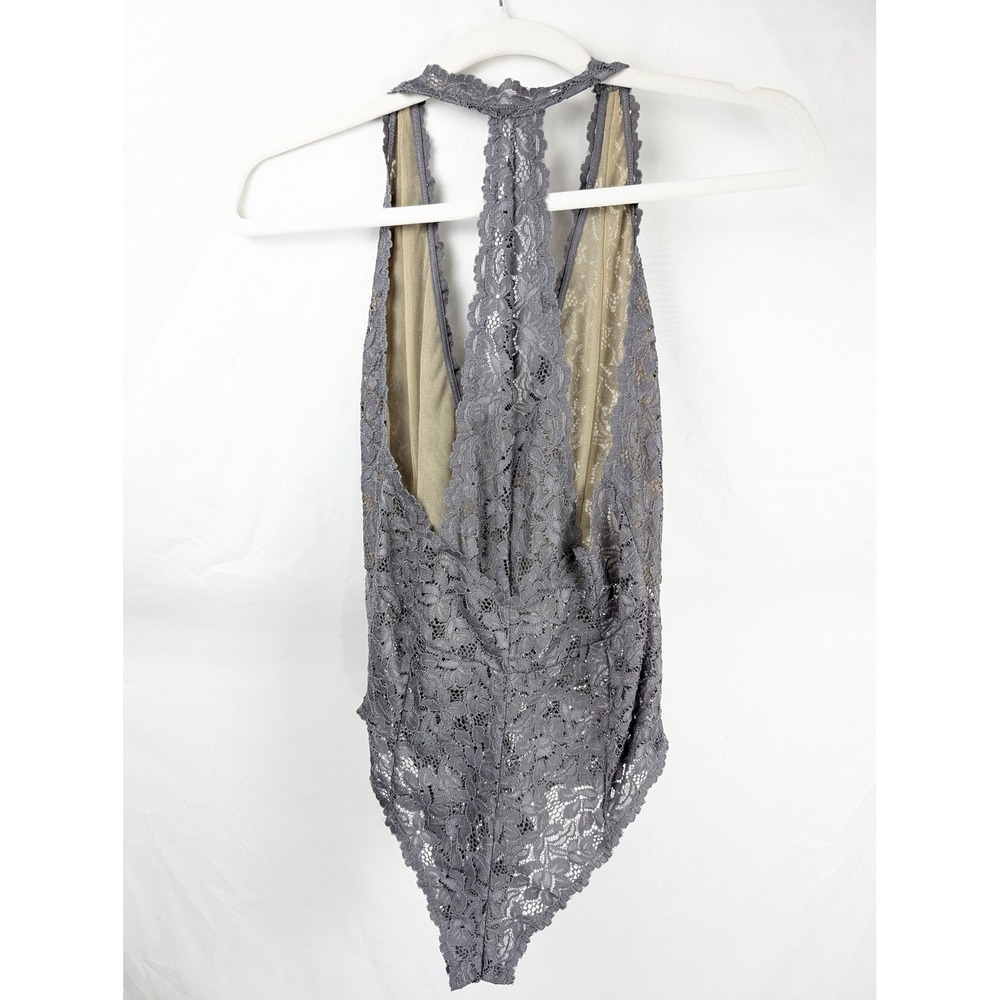 Free People Intimately Floral Fairy Lace Racerback Bodysuit Size XS Gray V Neck - Picture 5 of 10